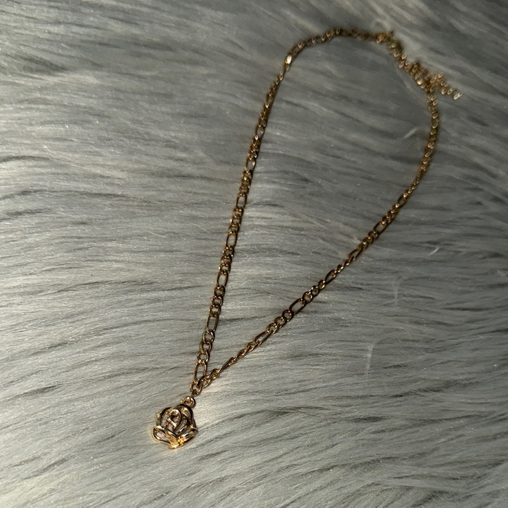 Faux Gold Rose Necklace